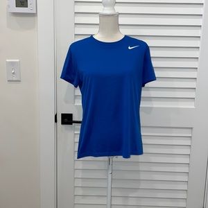 Ladies large Nike Dri-fit athletic top. Royal blue